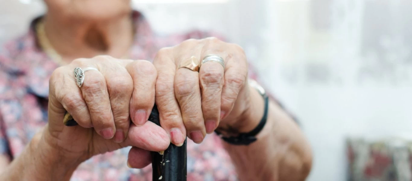 Αυτές είναι οι πιο «γερασμένες» περιοχές της Ελλάδας - Τι θα συμβεί τις επόμενες δεκαετίες;